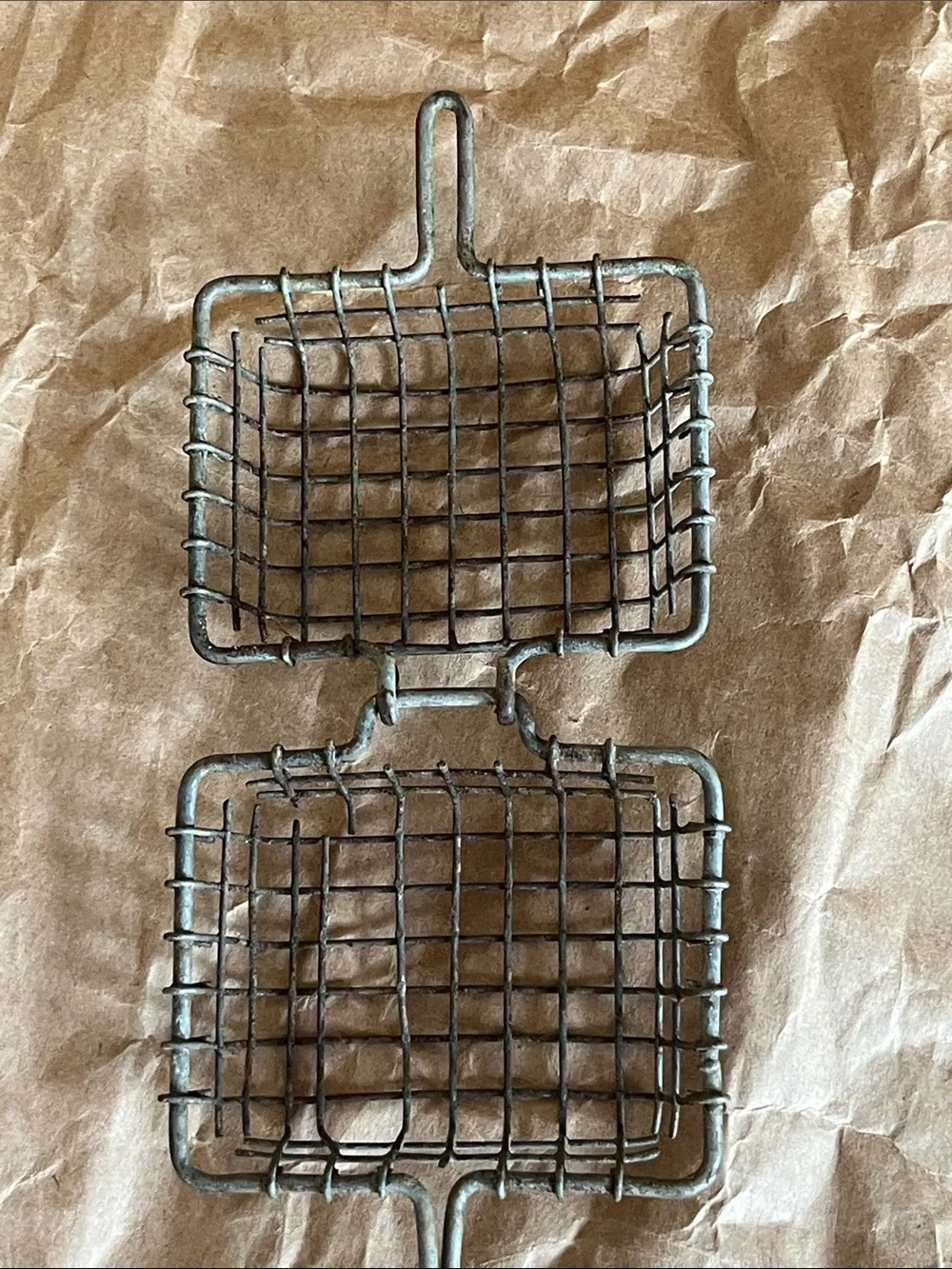 Vintage Metal Wire Soap Saver with Sliding Closure & Long Handle